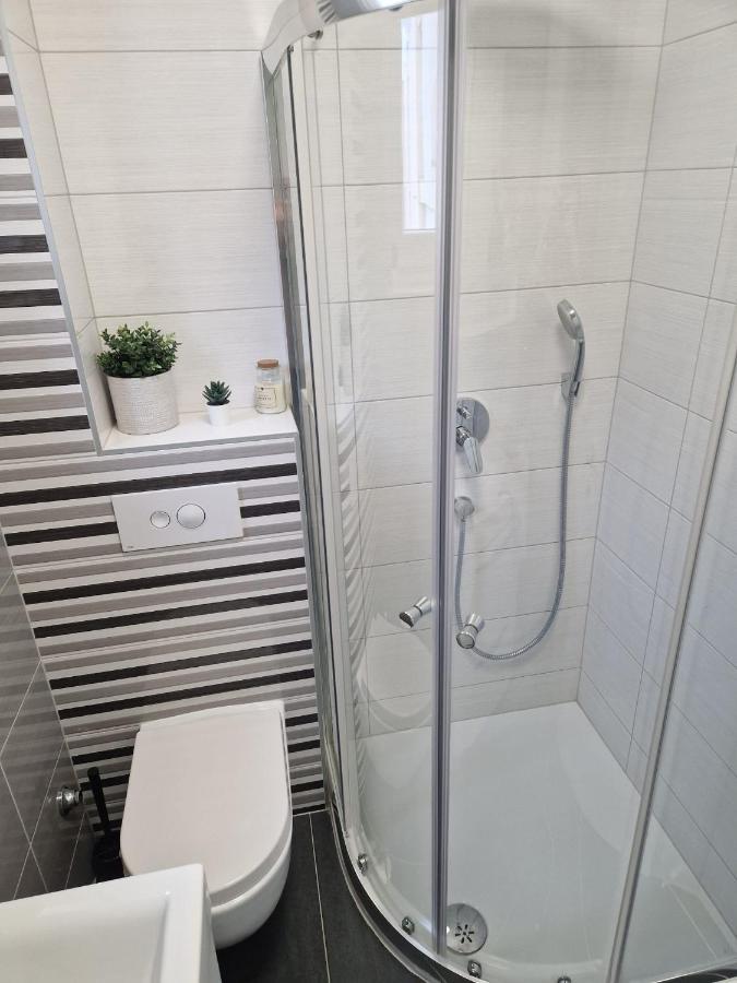 Apartman River Breeze Omis Exterior photo