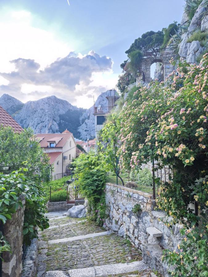 Apartman River Breeze Omis Exterior photo